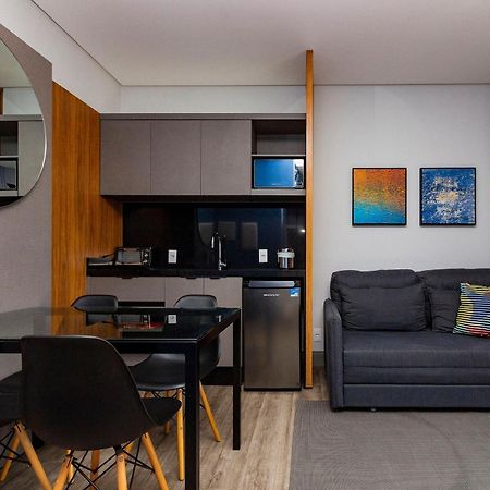 Aion Suites 303 - Lindo Apartamento Com Vista Para O Mar, A 60M Da Praia De Bombinhas, Com Piscina E Academia No Rooftop. Ngoại thất bức ảnh